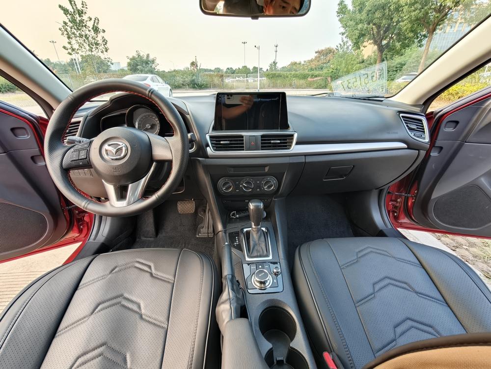 Mazda Mazda 3 Axela