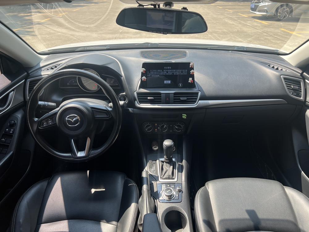 Mazda Mazda 3 Axela