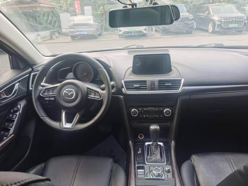 Mazda Mazda 3 Axela
