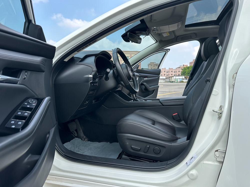 Mazda Mazda 3 Axela