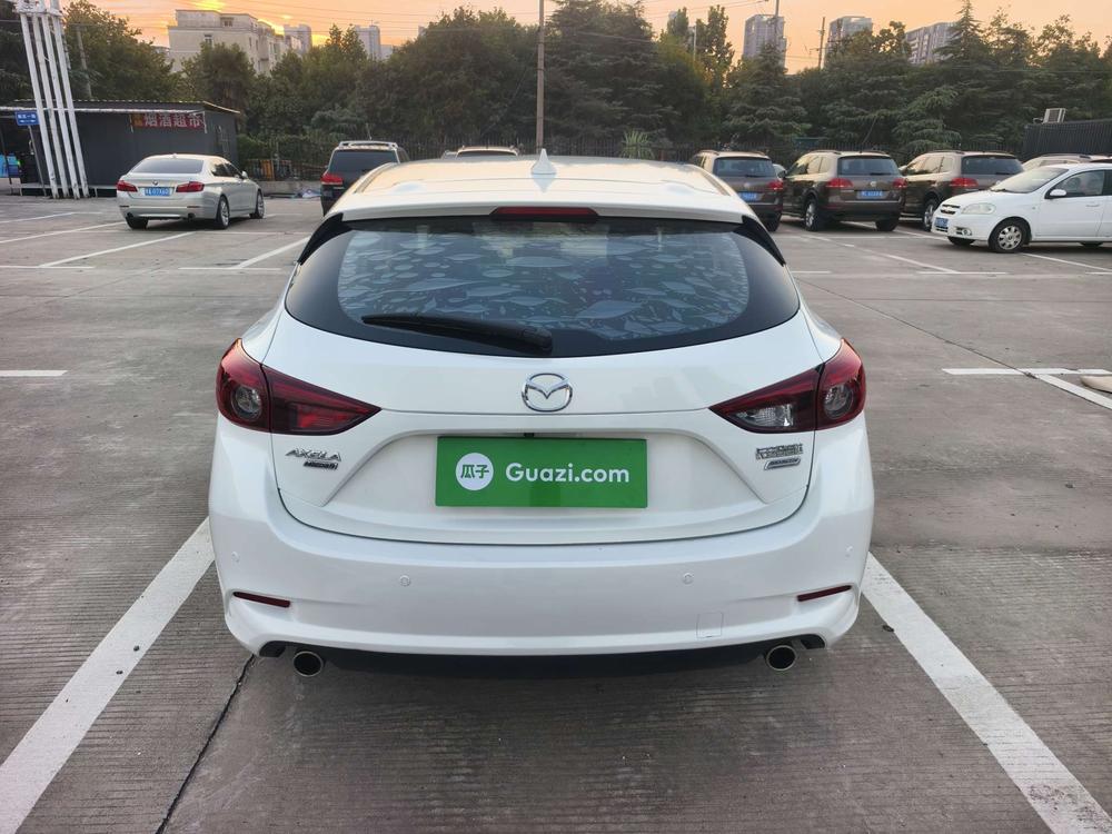 Mazda Mazda 3 Axela