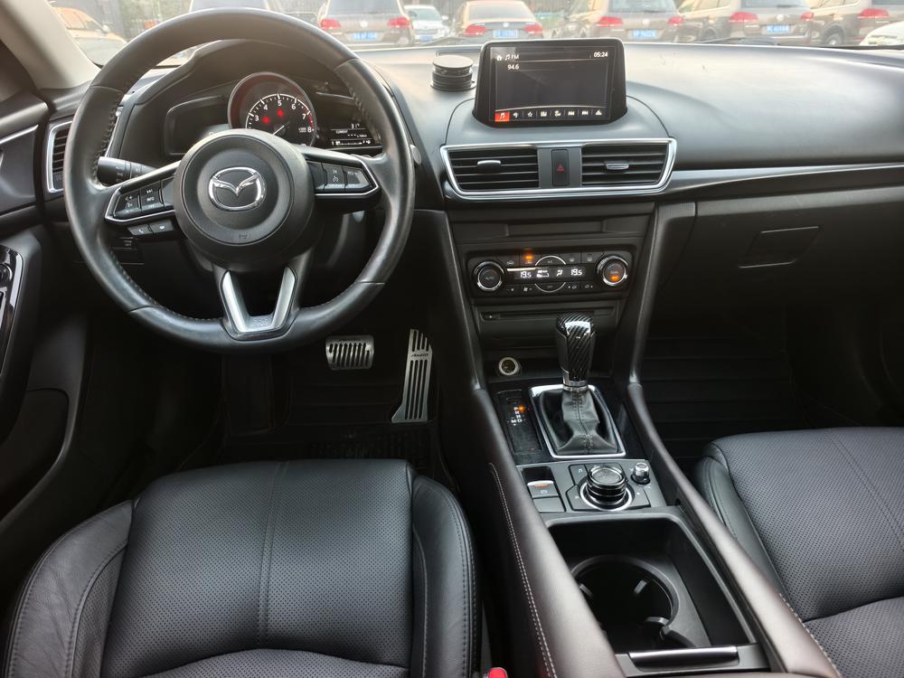 Mazda Mazda 3 Axela