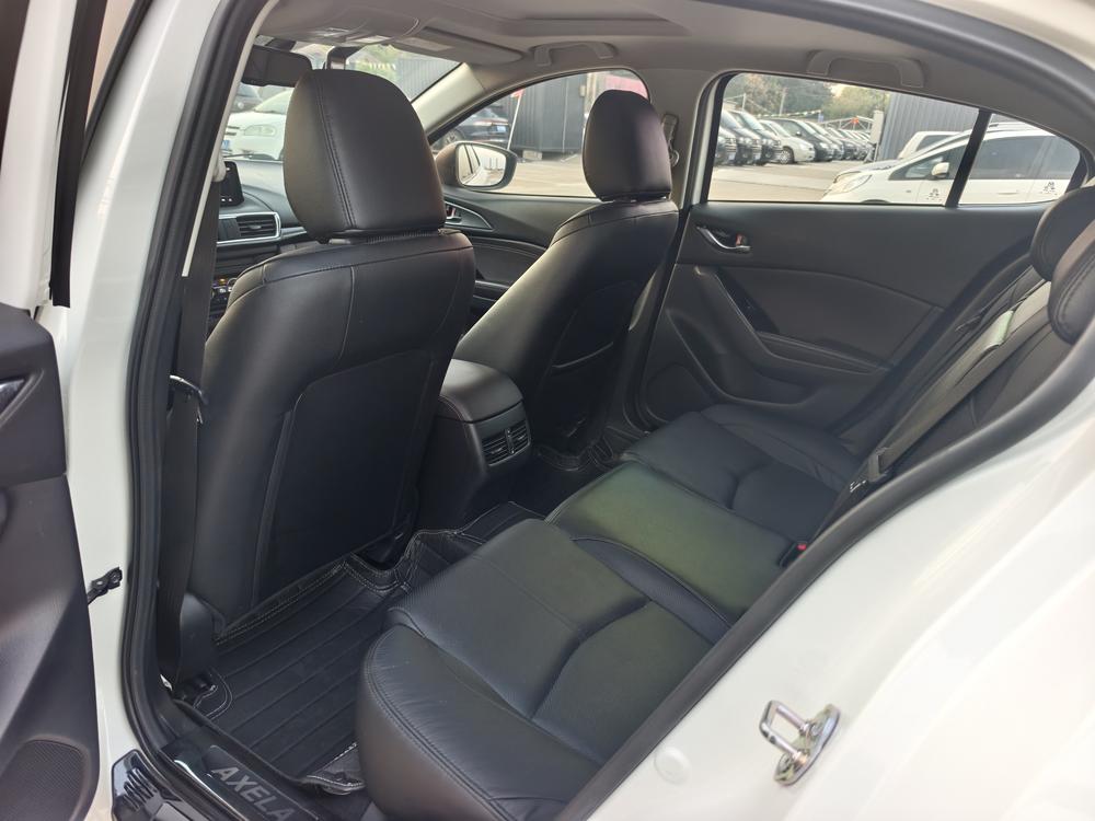 Mazda Mazda 3 Axela
