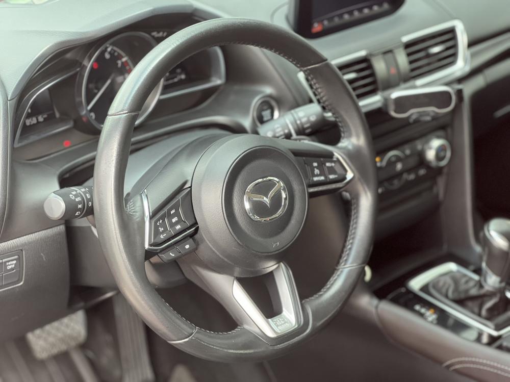 Mazda Mazda 3 Axela
