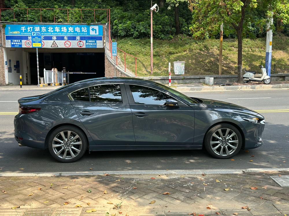 Mazda Mazda 3 Axela