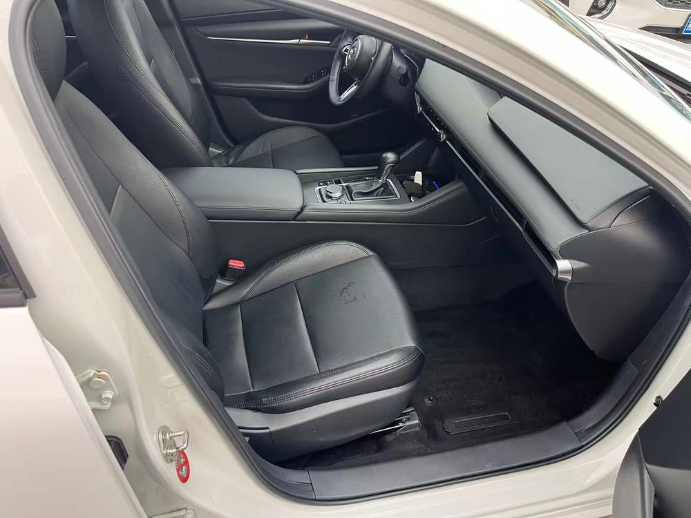 Mazda Mazda 3 Axela