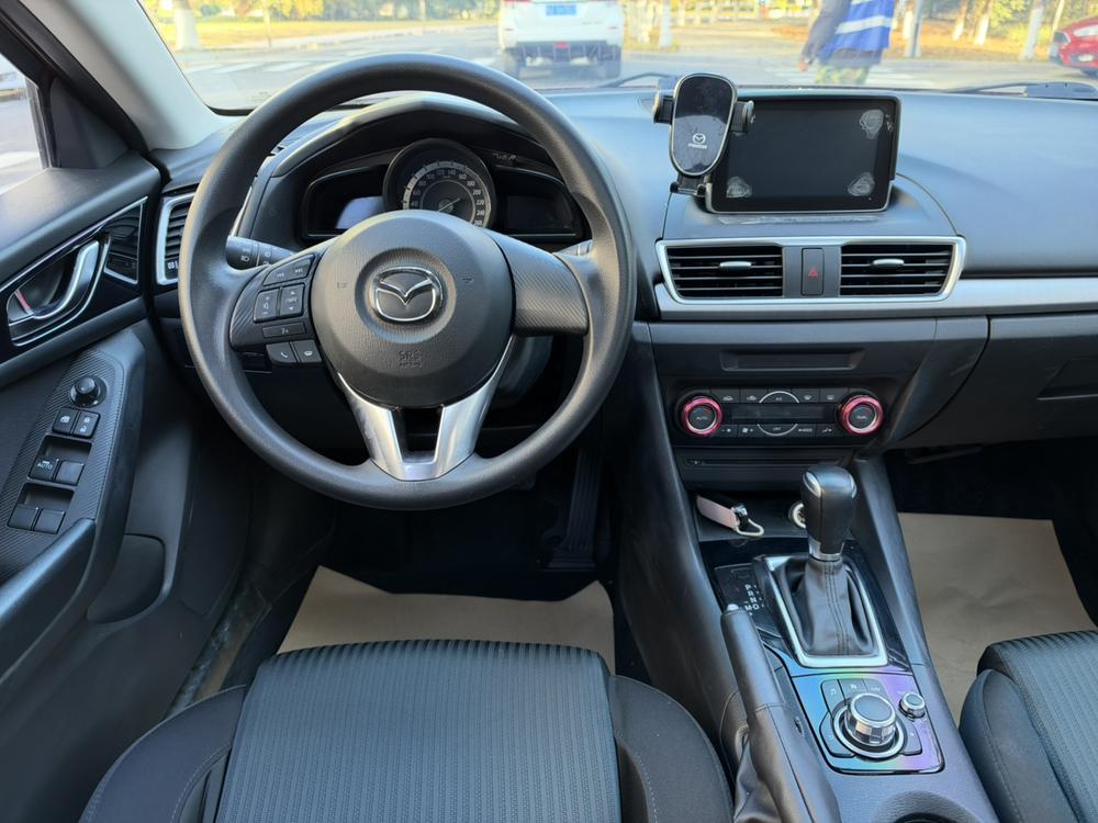 Mazda Mazda 3 Axela