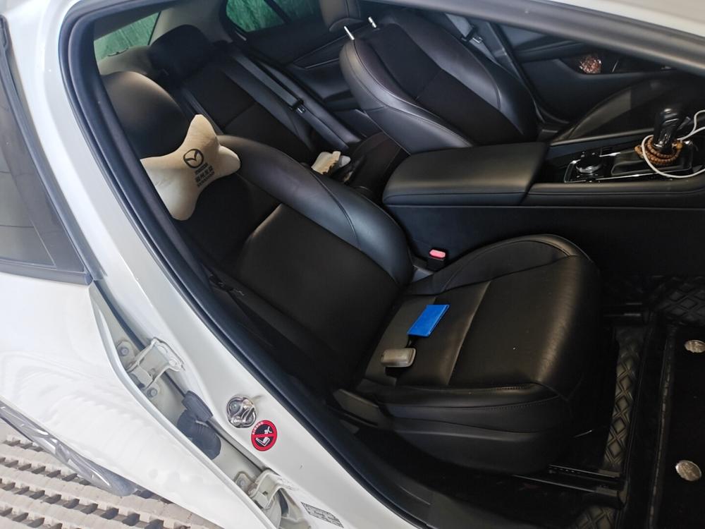 Mazda Mazda 3 Axela