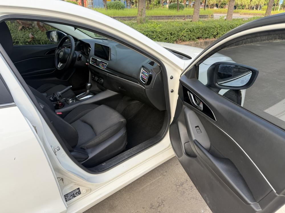 Mazda Mazda 3 Axela