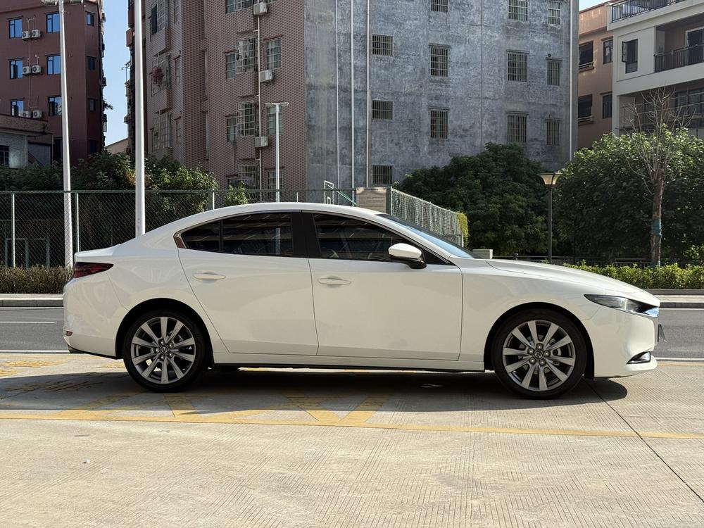Mazda Mazda 3 Axela