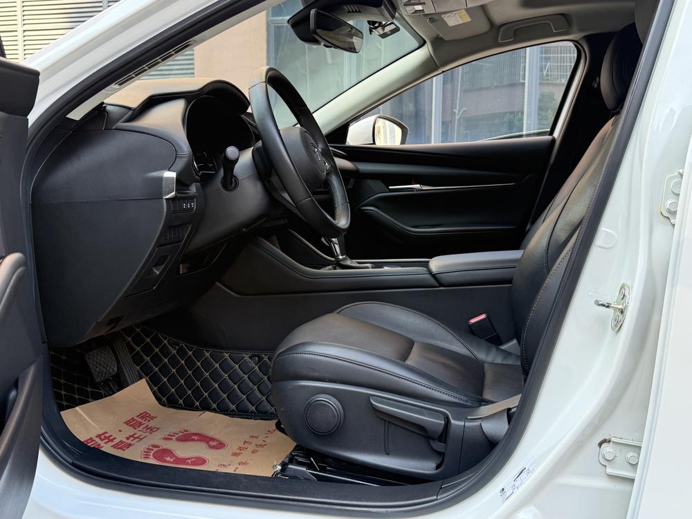 Mazda Mazda 3 Axela