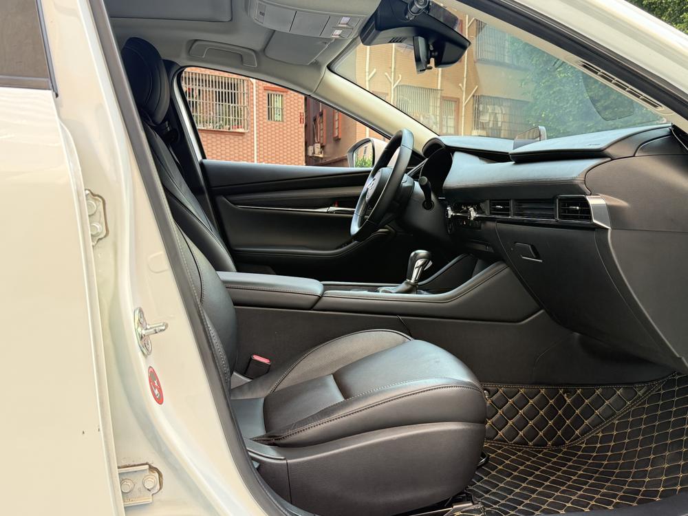 Mazda Mazda 3 Axela