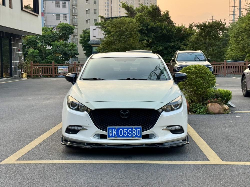 Mazda Mazda 3 Axela