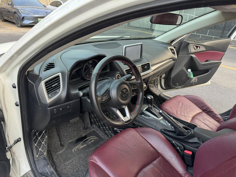 Mazda Mazda 3 Axela
