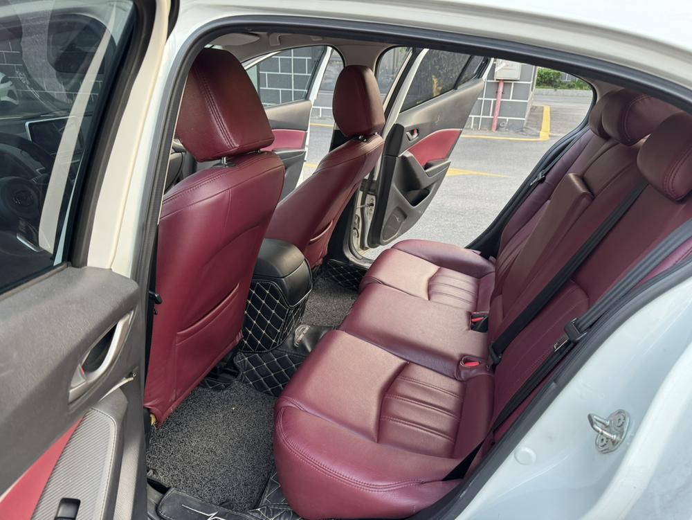 Mazda Mazda 3 Axela