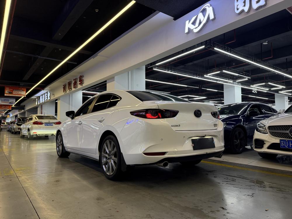 Mazda Mazda 3 Axela