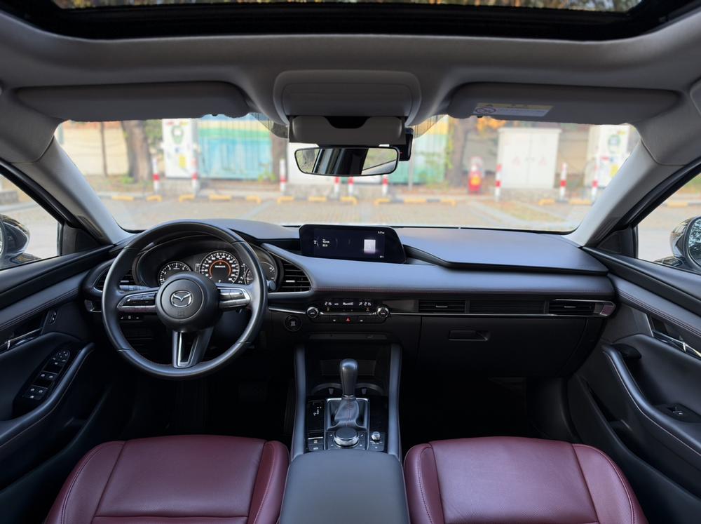 Mazda Mazda 3 Axela