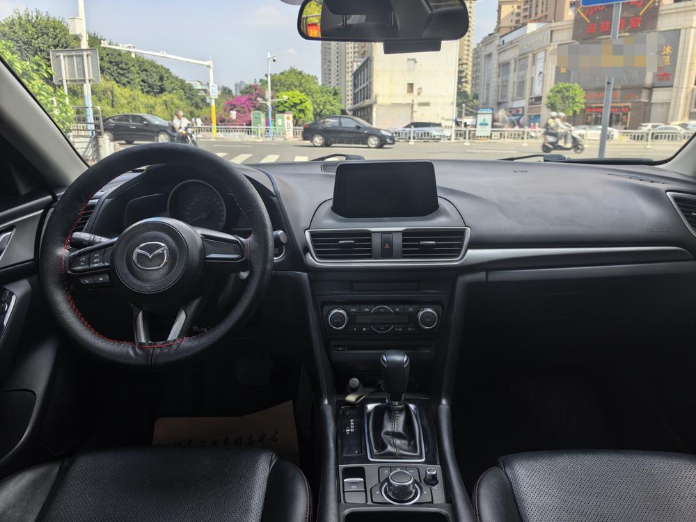 Mazda Mazda 3 Axela