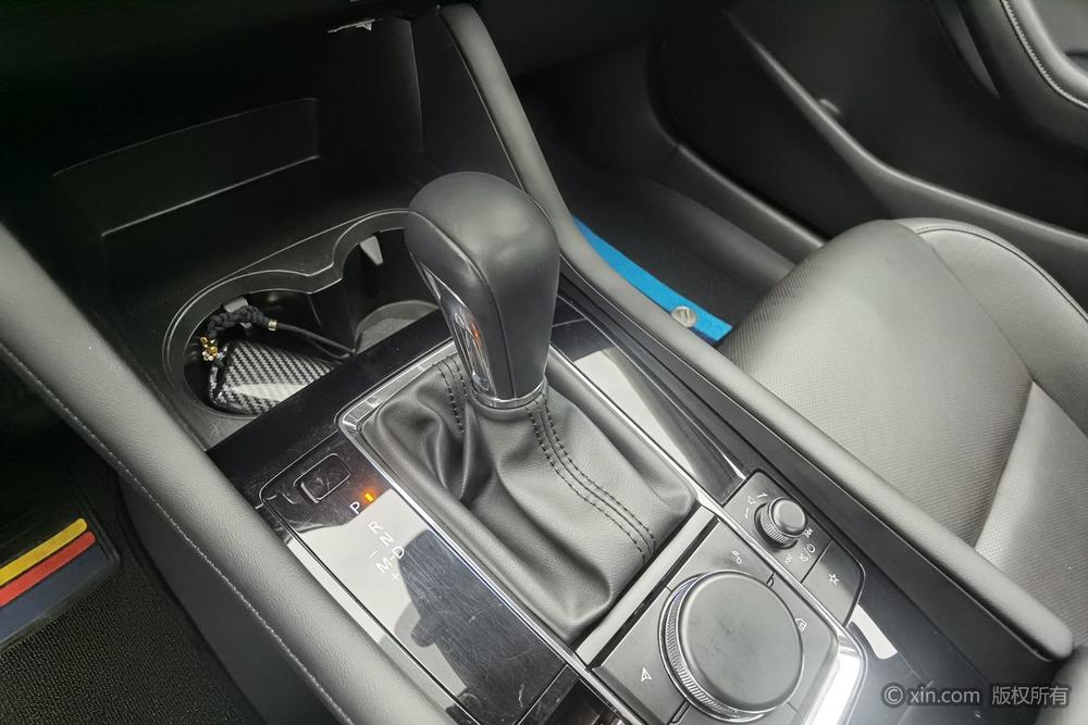 Mazda Mazda 3 Axela