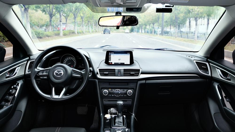 Mazda Mazda 3 Axela