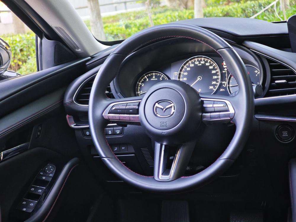 Mazda Mazda 3 Axela