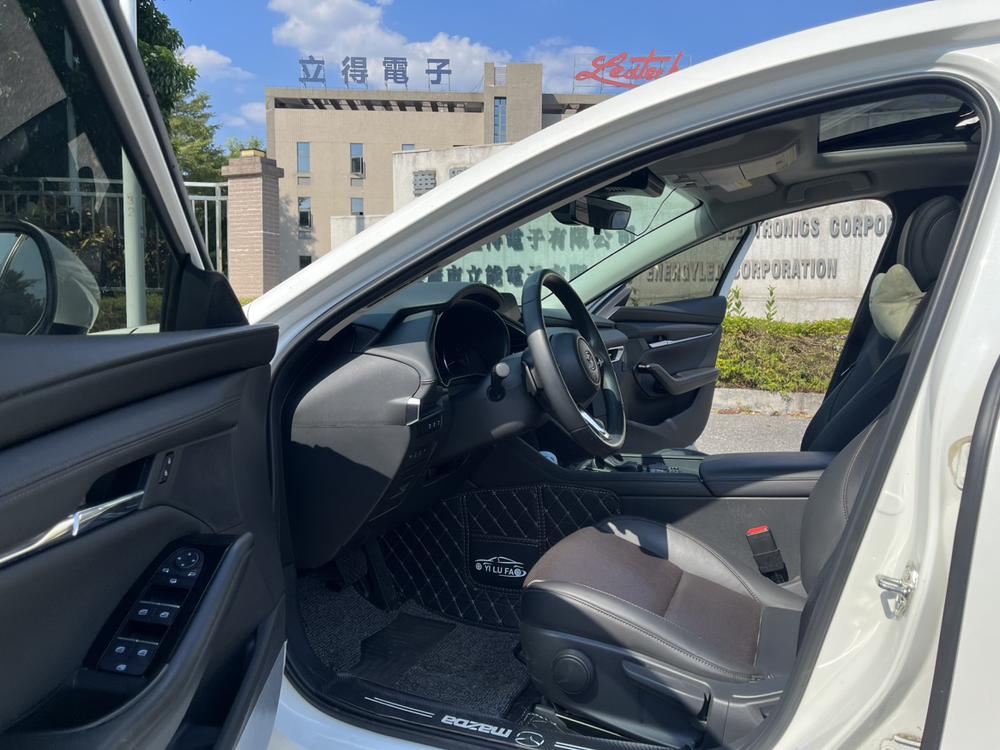 Mazda Mazda 3 Axela