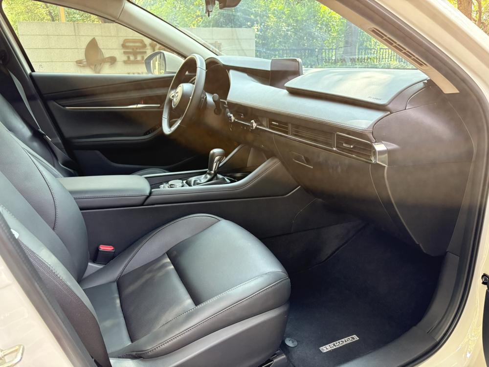 Mazda Mazda 3 Axela