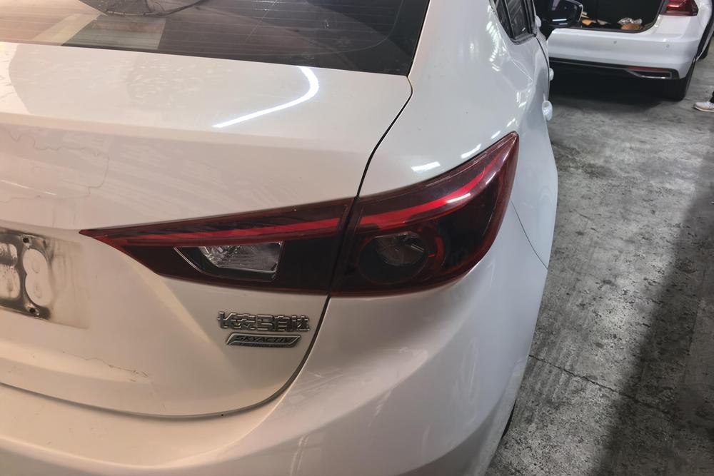 Mazda Mazda 3 Axela