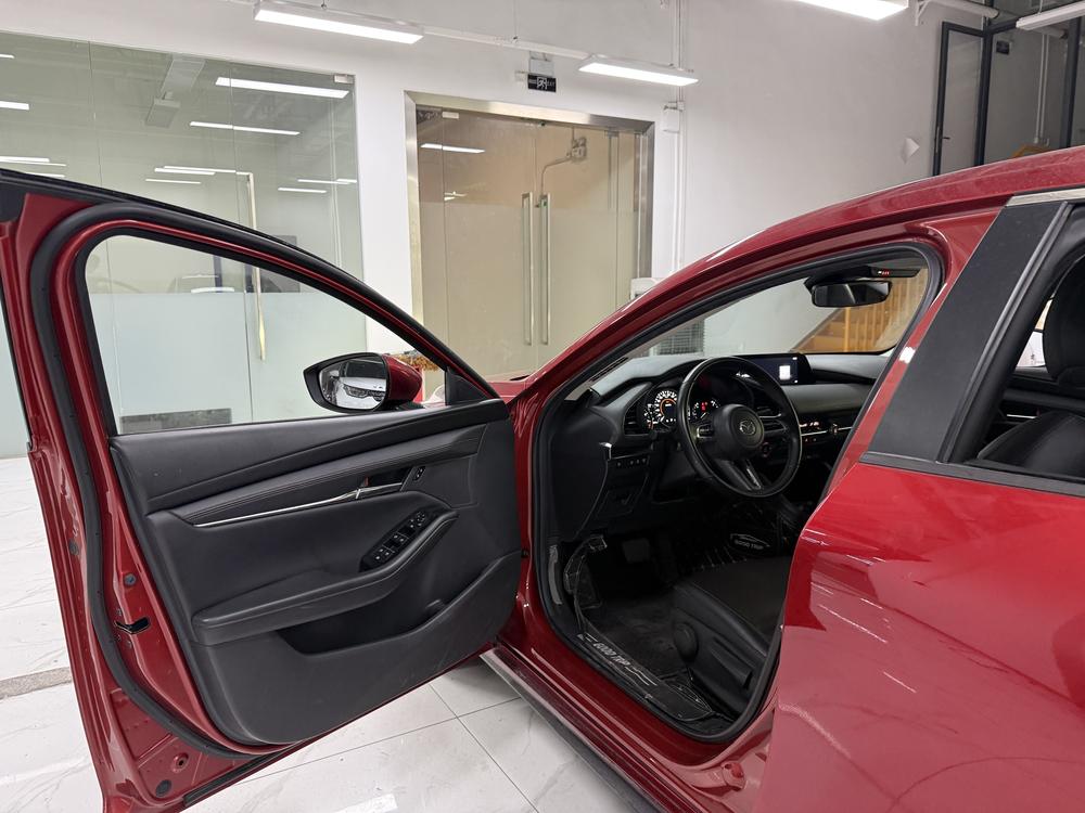 Mazda Mazda 3 Axela