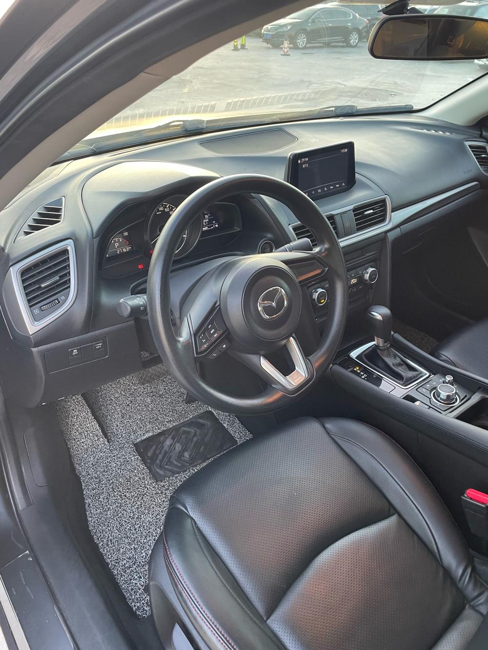 Mazda Mazda 3 Axela