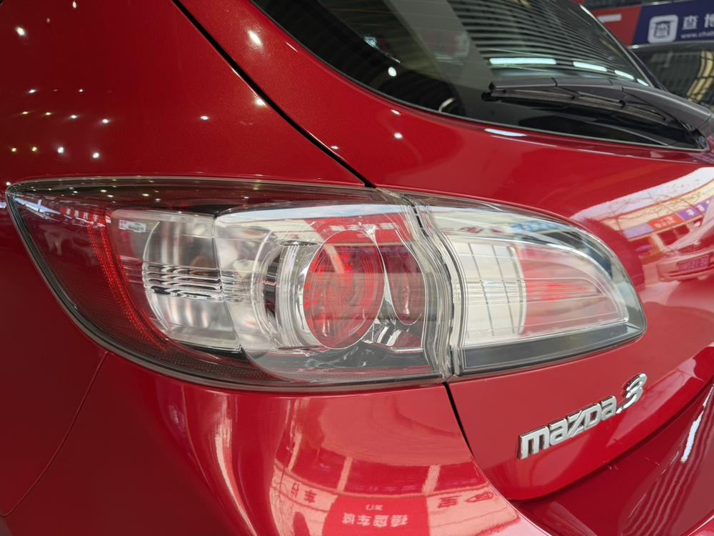 Mazda Mazda 3 (Import)