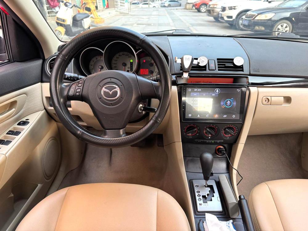 Mazda Mazda 3