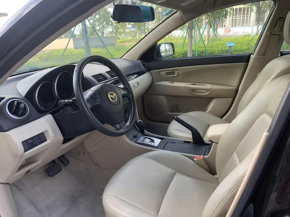 Mazda Mazda 3