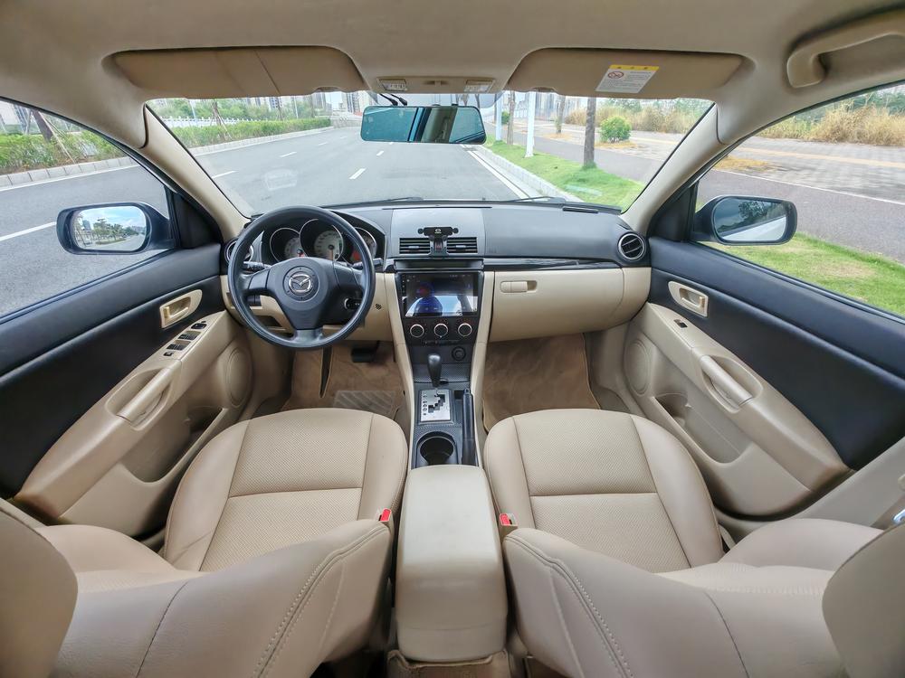 Mazda Mazda 3