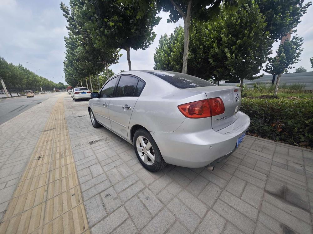 Mazda Mazda 3