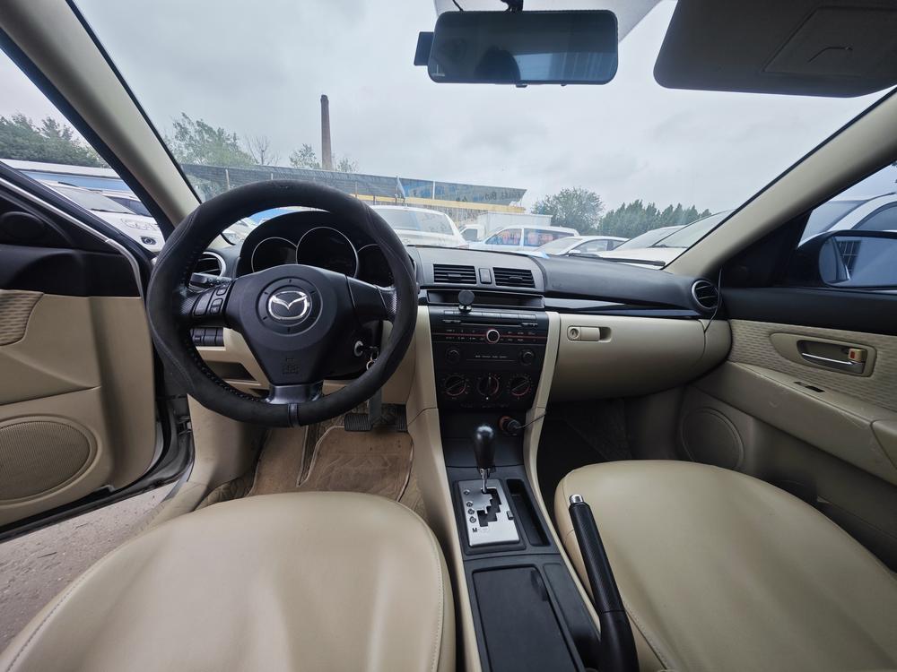 Mazda Mazda 3