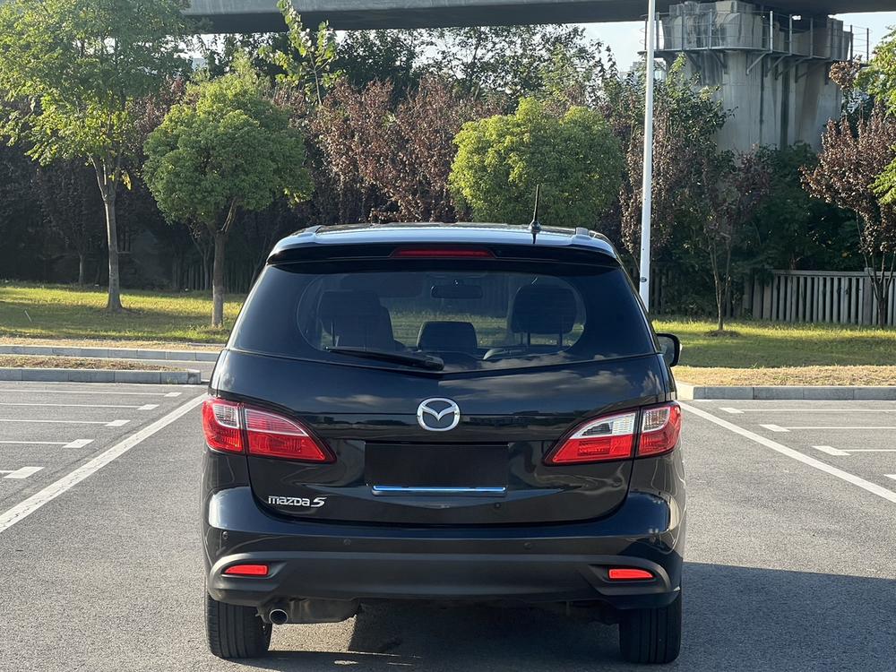 Mazda Mazda 5