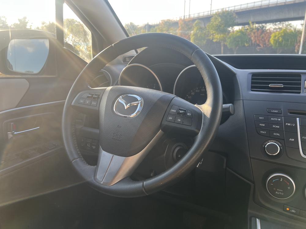 Mazda Mazda 5