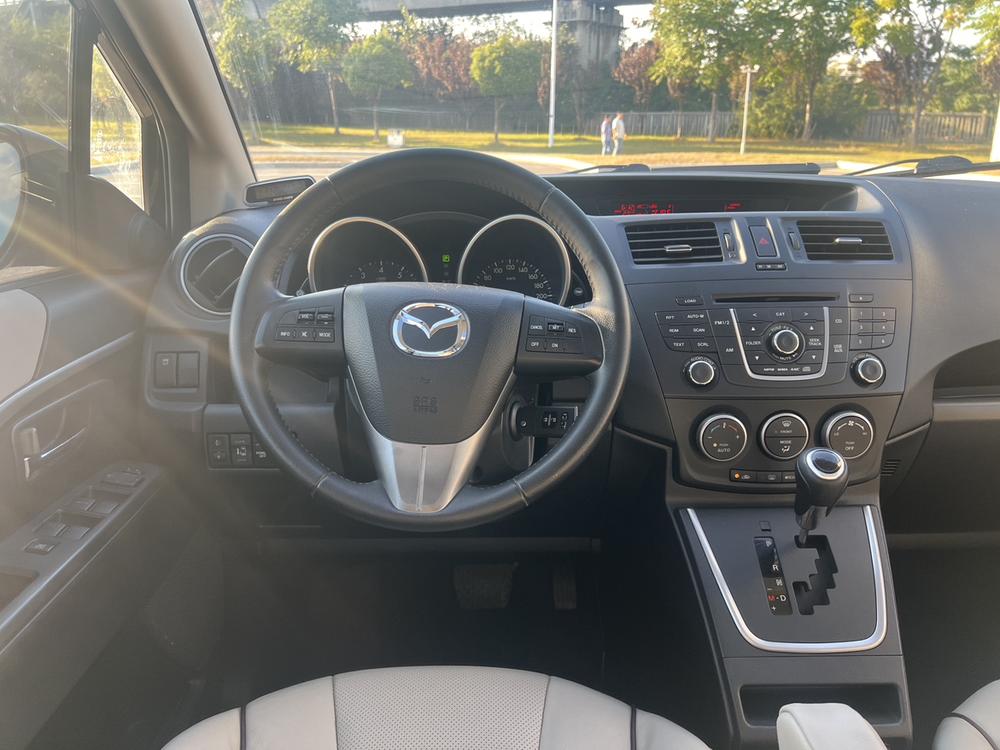Mazda Mazda 5