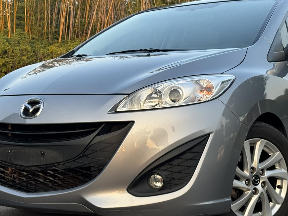 Mazda Mazda 5