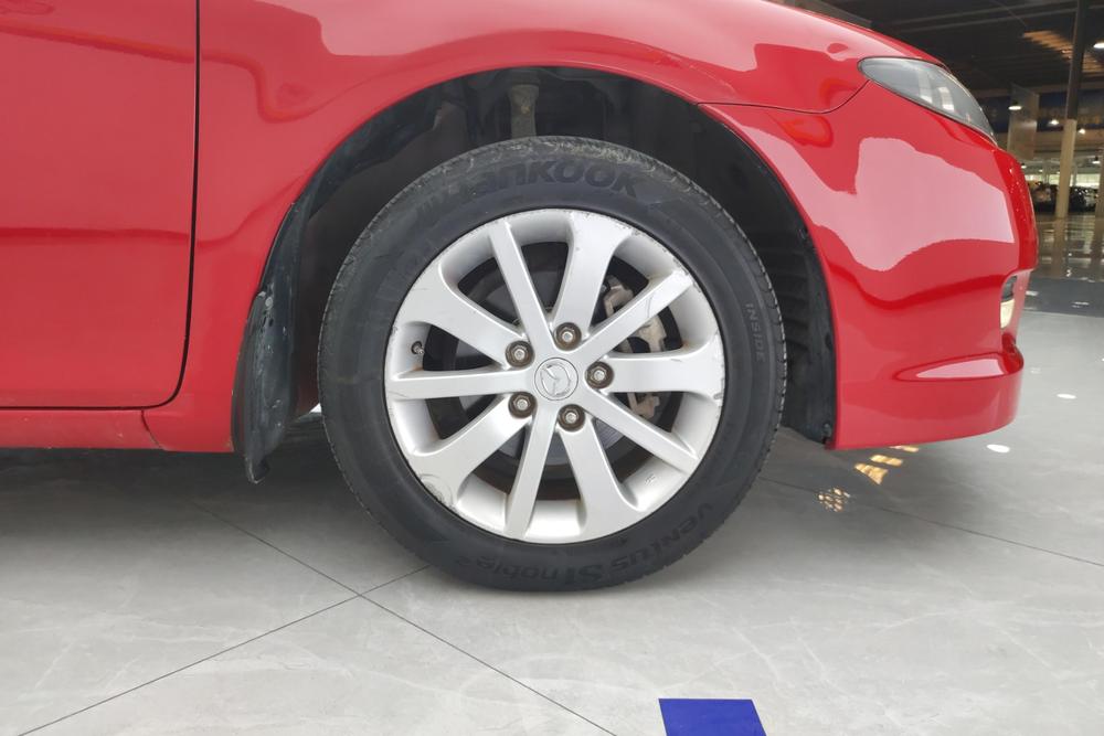 Mazda Mazda 6