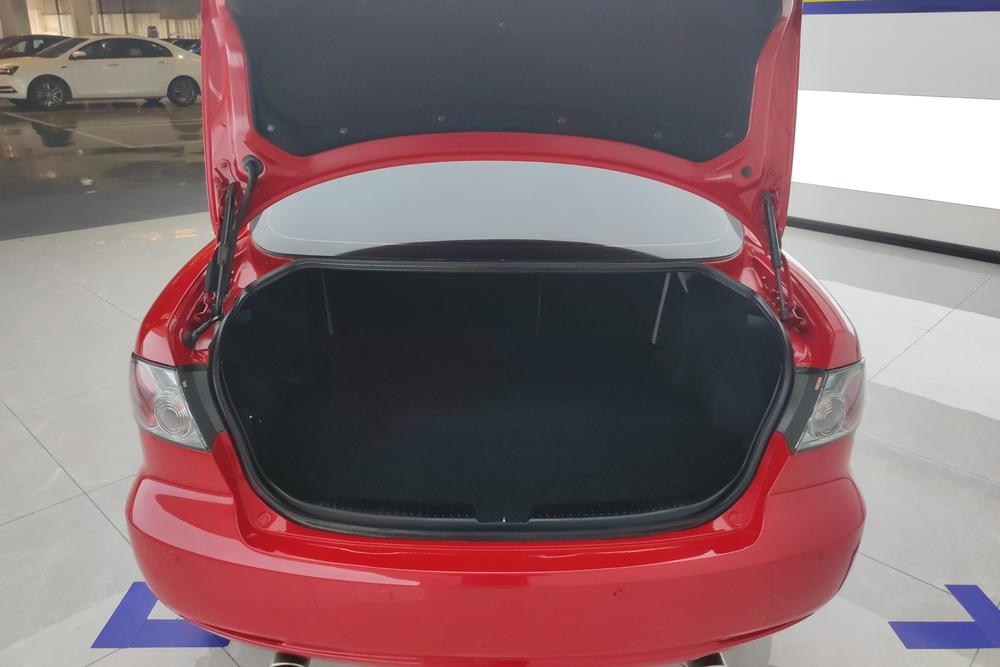 Mazda Mazda 6