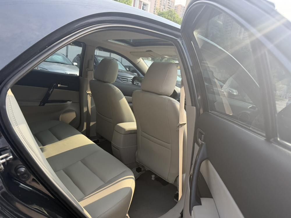 Mazda Mazda 6