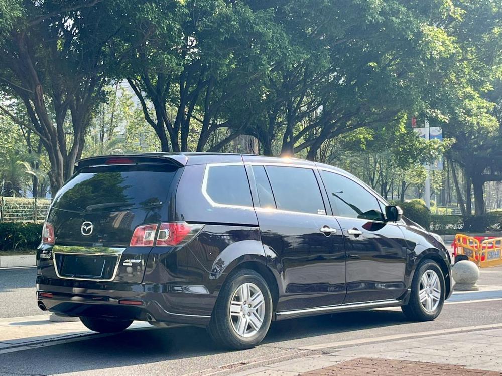 Mazda Mazda 8