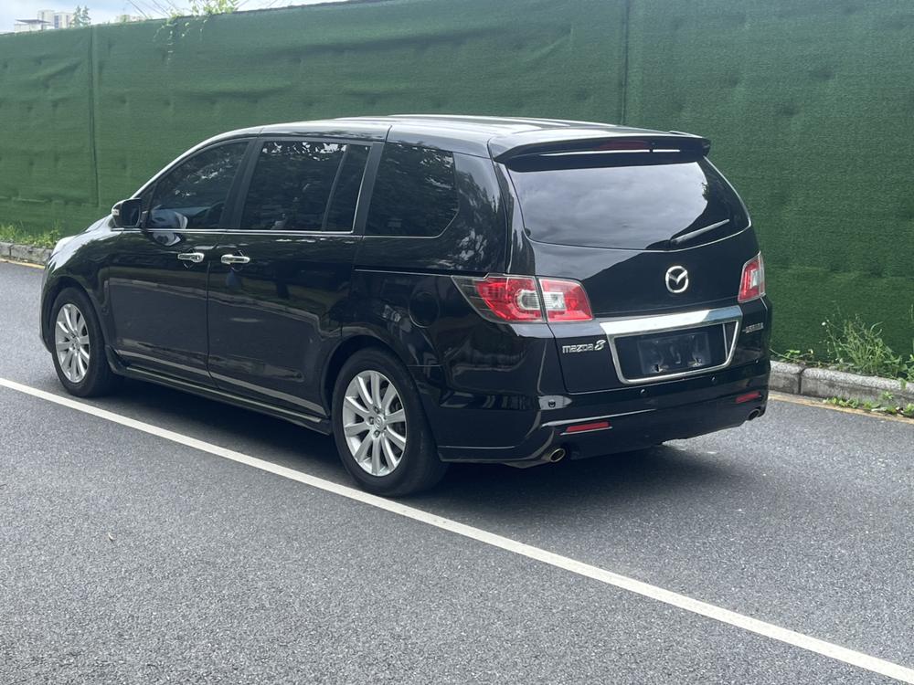 Mazda Mazda 8