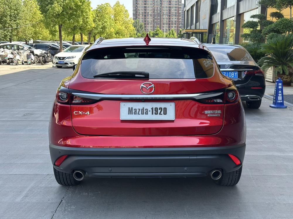 Mazda Mazda CX-4