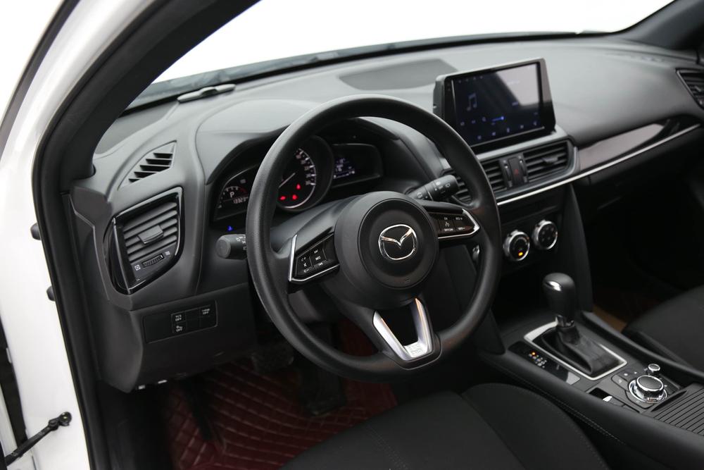 Mazda Mazda CX-4