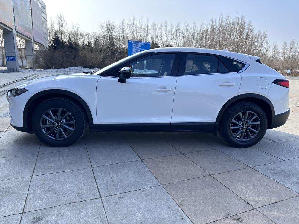 Mazda Mazda CX-4