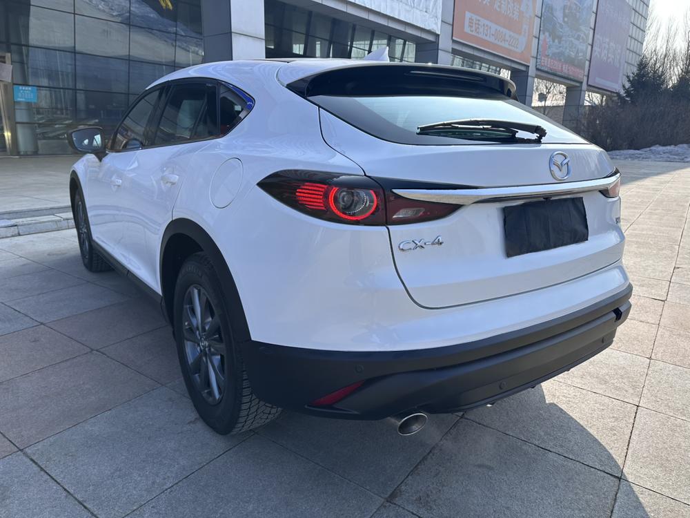 Mazda Mazda CX-4