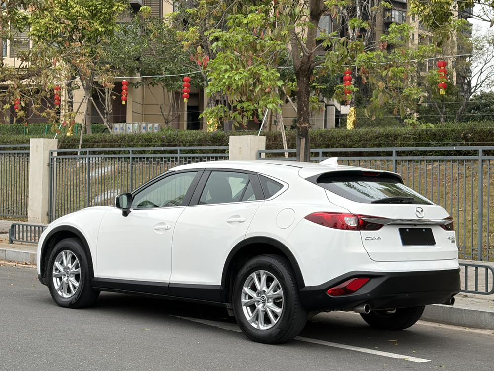 Mazda Mazda CX-4